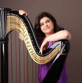 Karen – Harpist